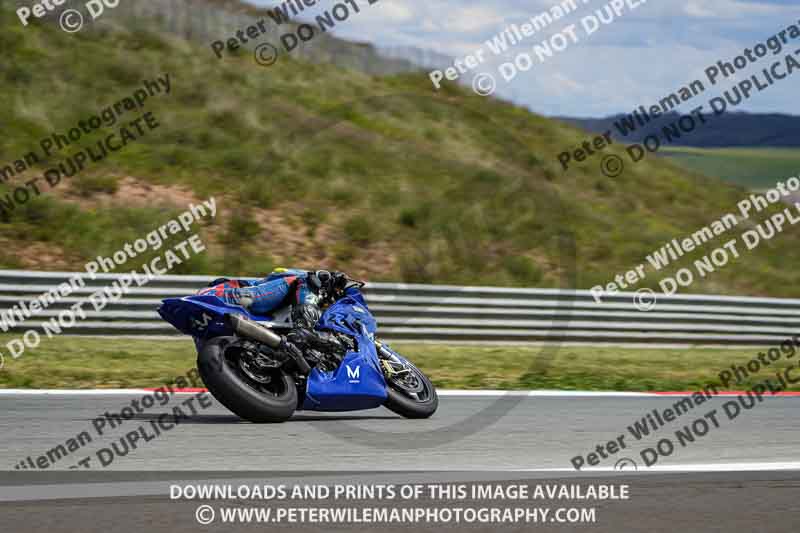 cadwell no limits trackday;cadwell park;cadwell park photographs;cadwell trackday photographs;enduro digital images;event digital images;eventdigitalimages;navarra;no limits trackdays;peter wileman photography;racing digital images;trackday digital images;trackday photos